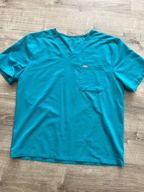 Figs Men’s Teal V-Neck Short Sleeve Shirt with Chest Pocket